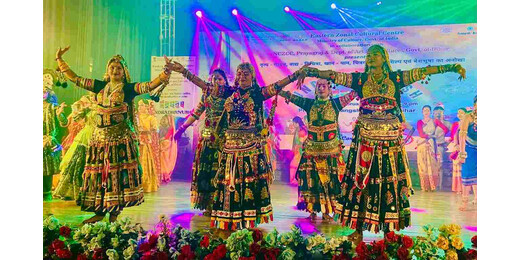 नृत्य, शिल्प और जायके का संगम : इंद्रधनुष में उमड़ी 500 लोक कलाकारों की टोली